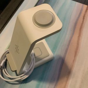 3 in 1 Wireless Charging Station for iPhone, Apple Watch & Air Pods
